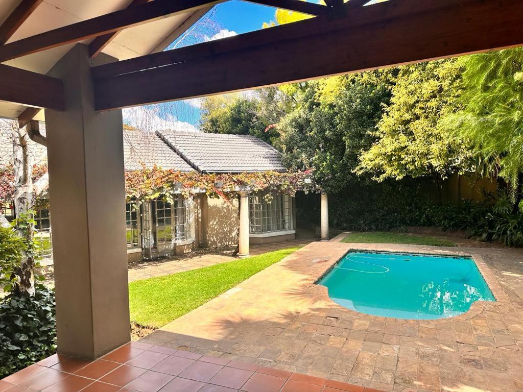Woods Guest House Middelburg  Exterior photo
